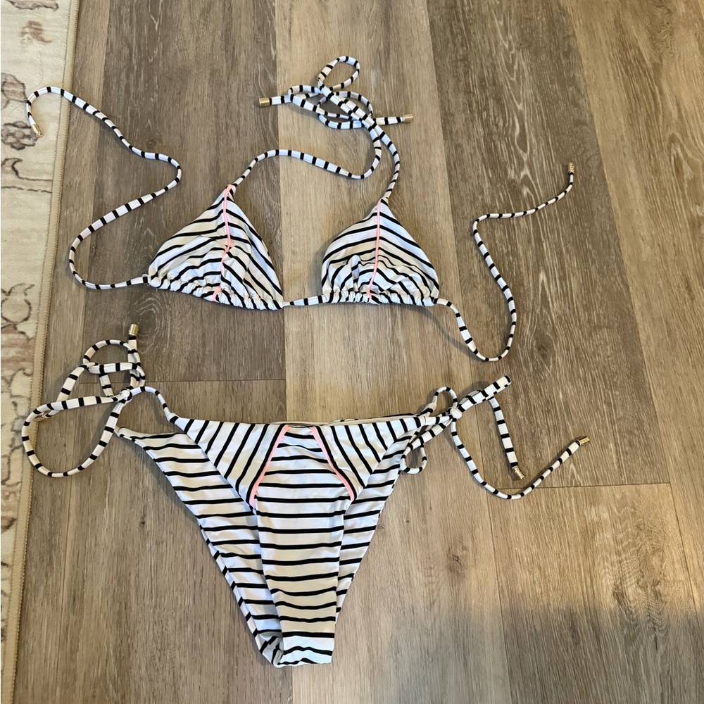 Beach Bunny Striped Bikini Set